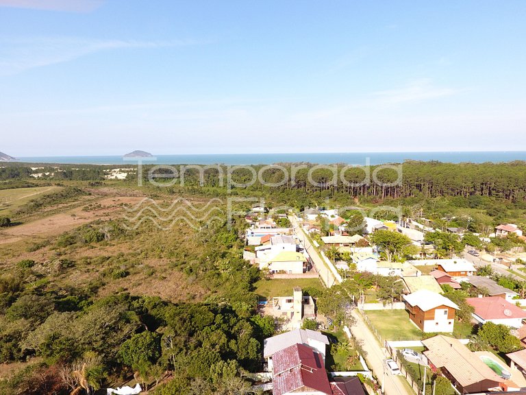 Bangalo para família próximo ao mar