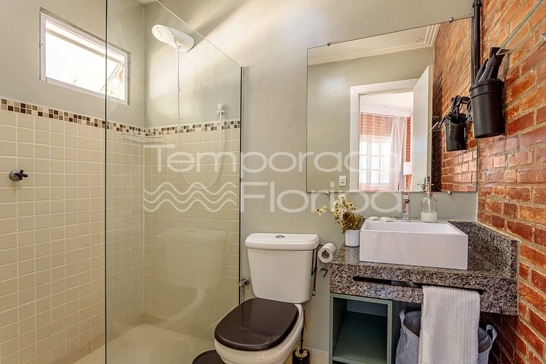 Bangalo para família próximo ao mar